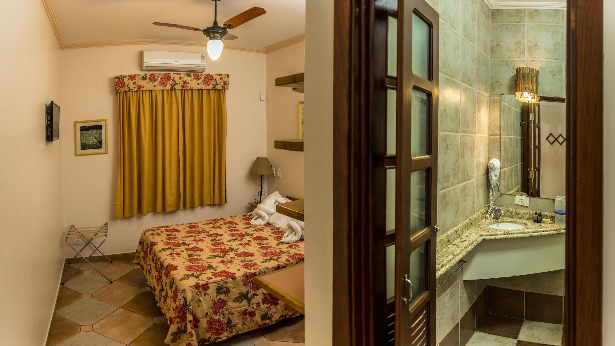 Hotel Pira Miuna โบนิโต ภายนอก รูปภาพ